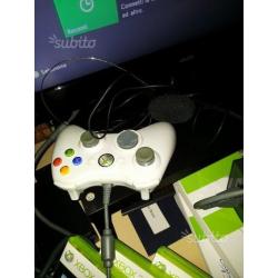 Xbox 360 bianca funzionante completa di tutto