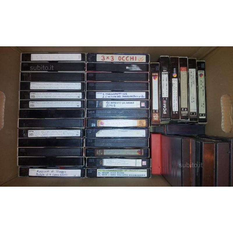 116 cassette VHS + 2 videoregistratori VHS Grundig