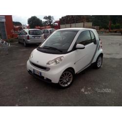 Smart fortwo 1000 52kw mhd 2010