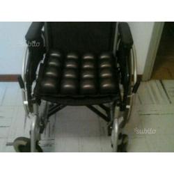 Sedia a rotelle carrozzina per disabili