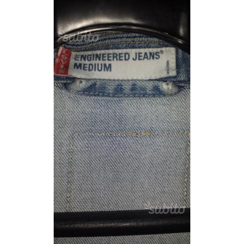 Giubino di jeans marca Levis taglia M